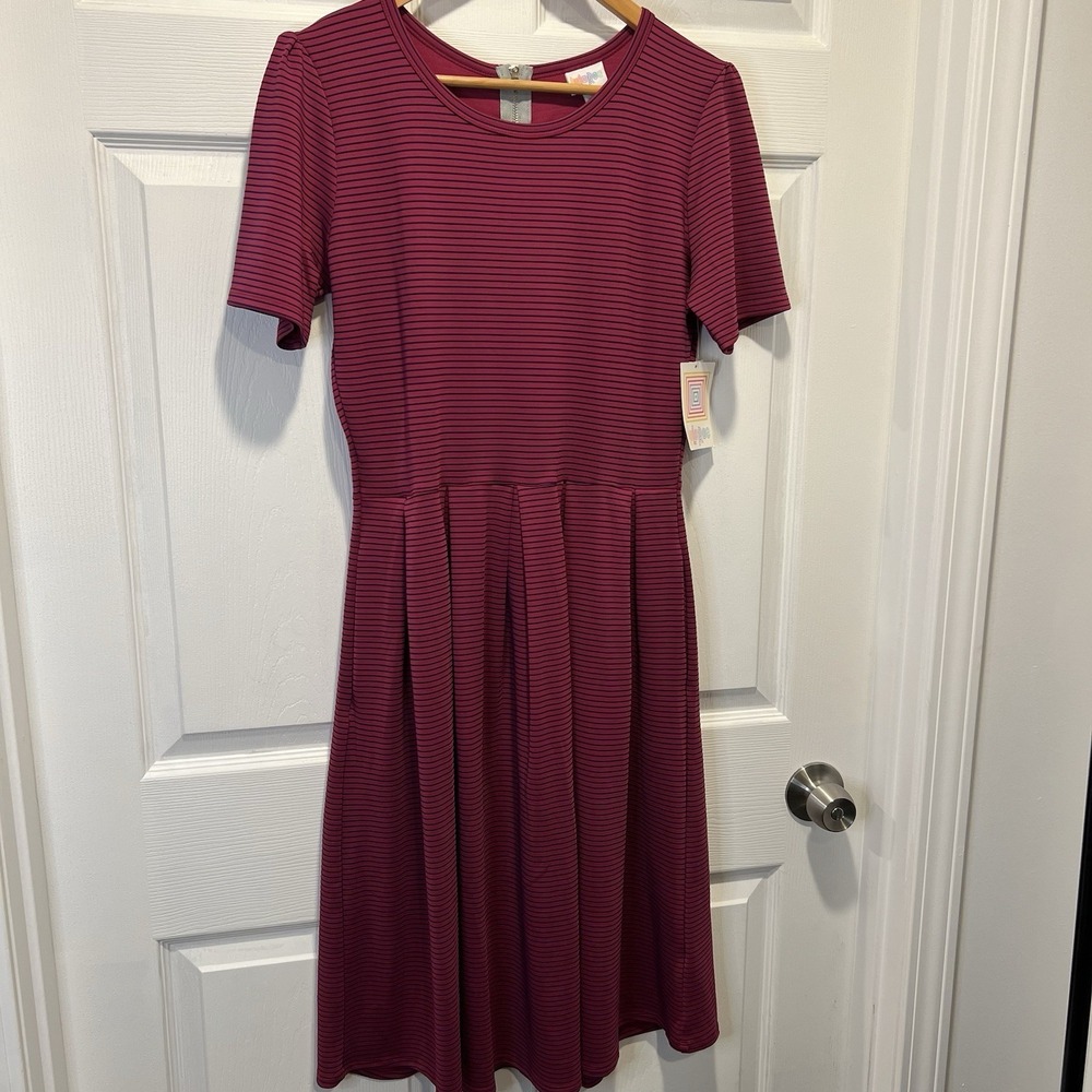 LuluRoe Dress Amelia Size Large - Picture 2 of 12
